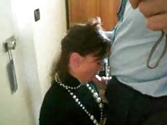 lesbo एजेंट toyed शर्मीला बेब पर ढलाई फुल सेक्सी मूवी वीडियो में